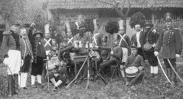 theateruechtel_1913_web
